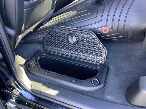 Used 2024 RAM 1500 Laramie image 28