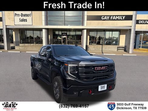 Used 2024 GMC Sierra 1500 AT4 w/ Technology Package AWD/4WD image 1