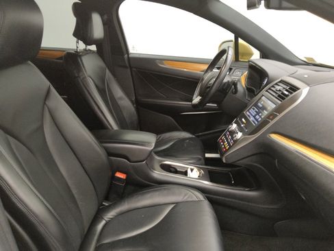 Used 2015 Lincoln MKC FWD w/ Equipment Group 101A Select image 21