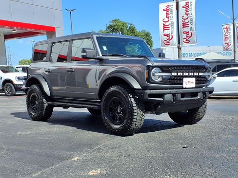 Certified 2024 Ford Bronco Wildtrak AWD/4WD image 4
