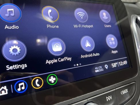 Used 2019 Chevrolet Equinox Premier image 36