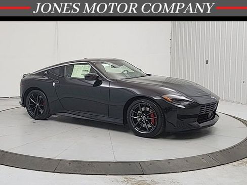 New 2026 Nissan Z Performance w/ Floor Mat Package RWD image 1