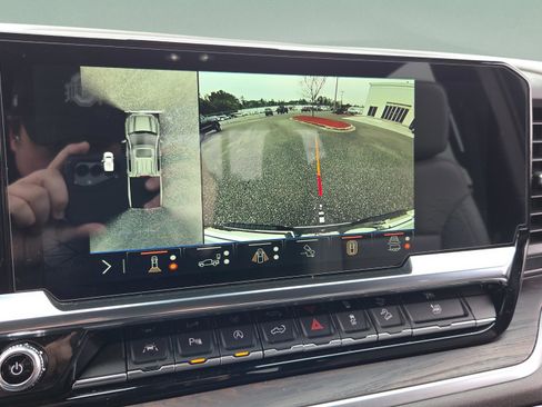 Used 2026 GMC Sierra 1500 SLT w/ SLT Premium Plus Package image 26