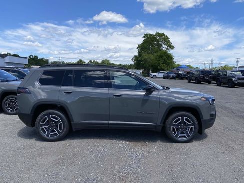 New 2026 Jeep Cherokee Limited AWD/4WD image 2