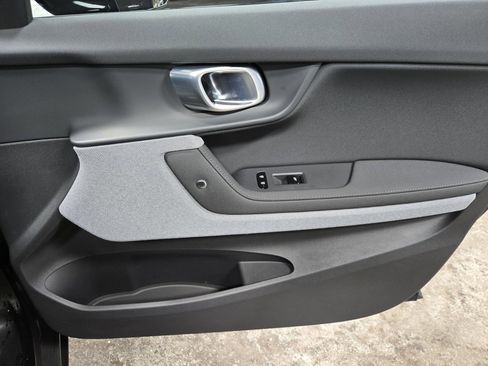 Used 2022 Polestar Polestar 2 image 48