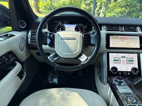 Used 2019 Land Rover Range Rover Long Wheelbase Supercharged AWD/4WD image 13