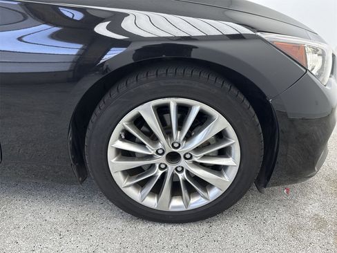 Used 2021 INFINITI Q50 Luxe image 47
