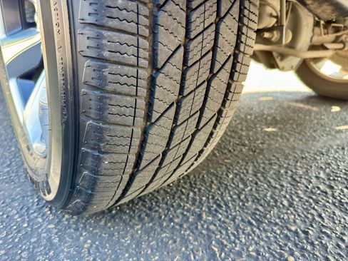 Used 2020 RAM 1500 Limited image 18