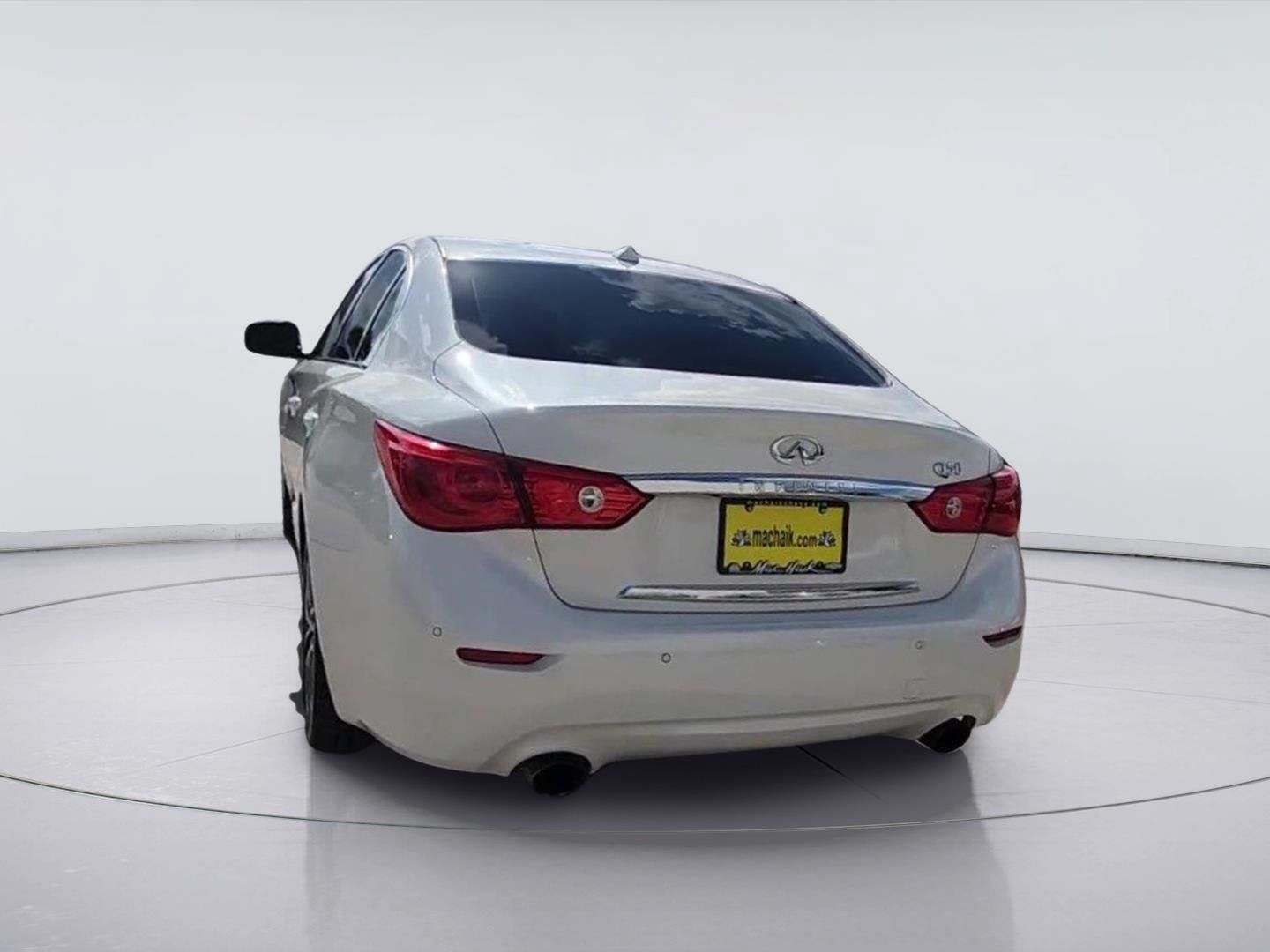 Used 2016 INFINITI Q50 3.0t Premium w/ Driver Assistance Package RWD image 7