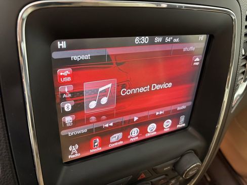 Used 2014 Dodge Durango Limited w/ Premium Group image 30