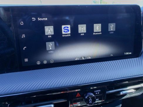 New 2026 Nissan Kicks SR image 5