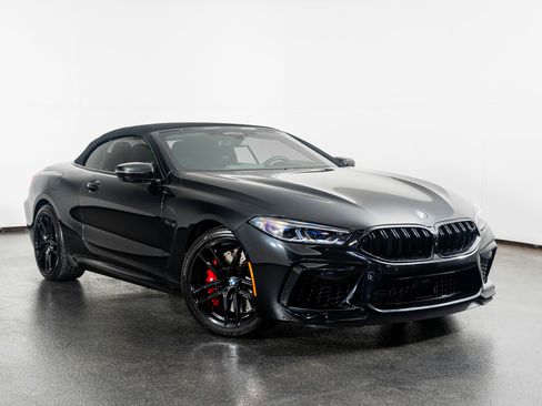 Used 2025 BMW M8 Competition image 4