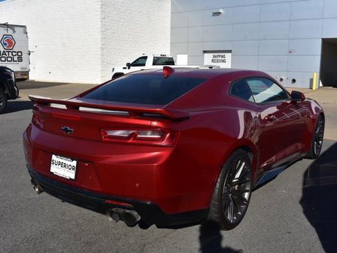 Used 2018 Chevrolet Camaro ZL1 image 4