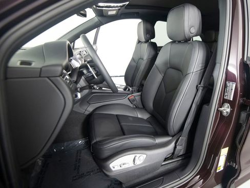 New 2026 Porsche Macan AWD/4WD image 10