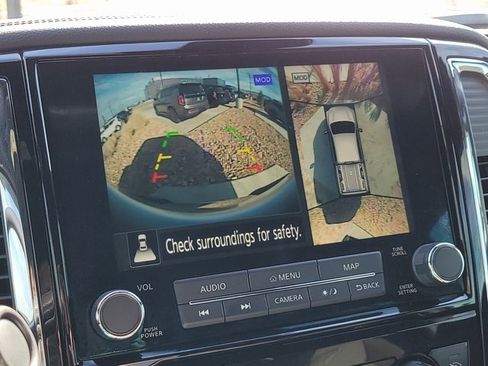 Used 2021 Nissan Titan Platinum Reserve w/ Moonroof Package image 19