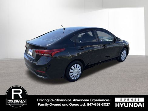Used 2018 Hyundai Accent SE FWD image 9