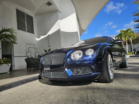 Used 2014 Bentley Continental GT image 30