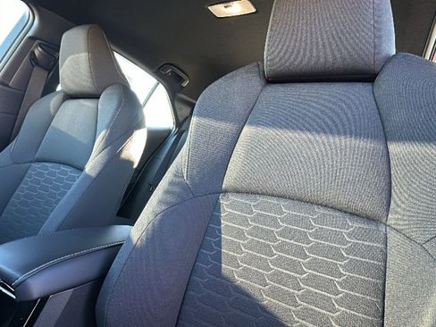 Certified 2025 Toyota Corolla SE image 11