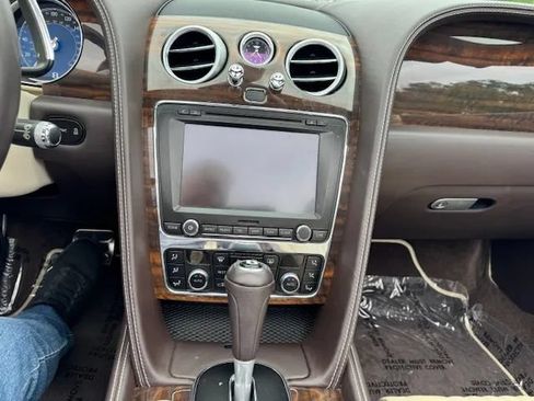 Used 2016 Bentley Continental GT AWD/4WD image 9
