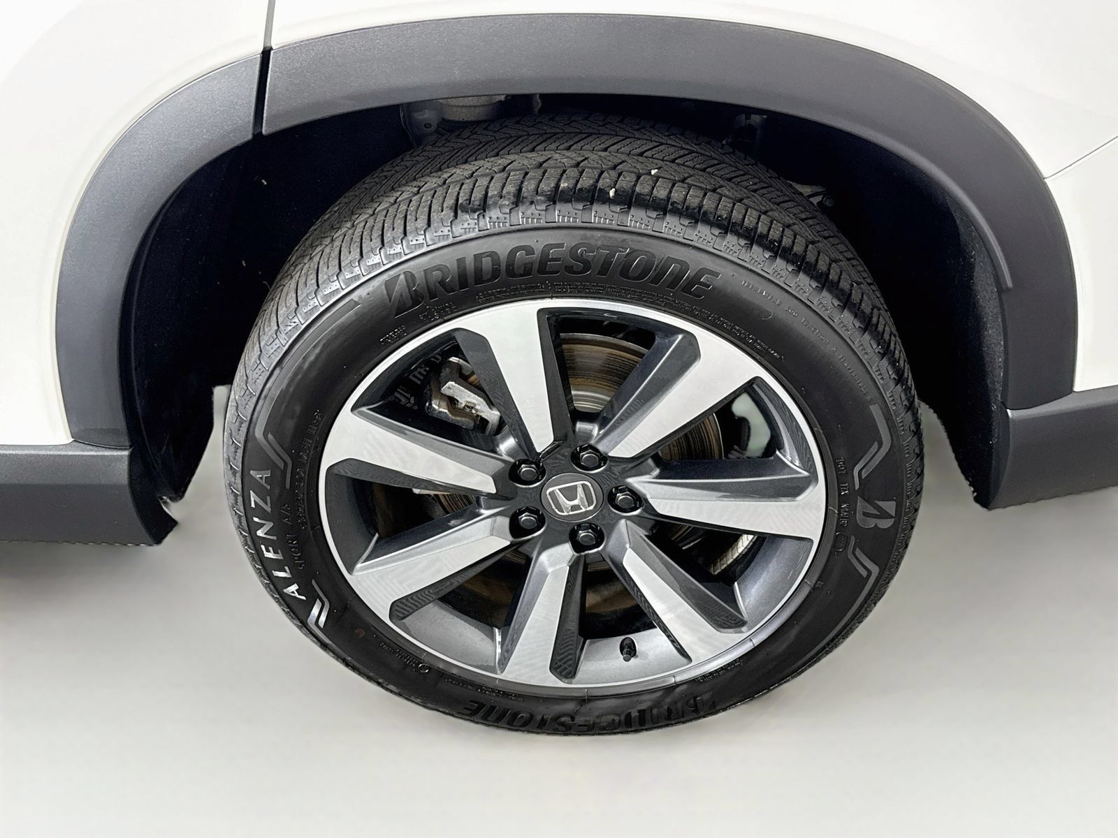 Used 2025 Honda Pilot Touring image 23
