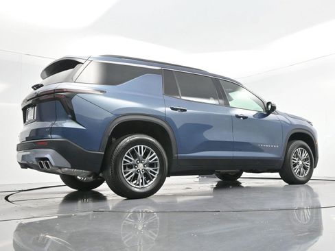 Used 2024 Chevrolet Traverse LT w/ LPO, Floor Liner Package FWD image 47