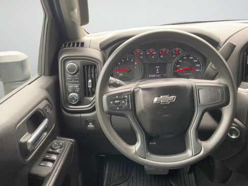 Used 2025 Chevrolet Silverado 2500 Custom w/ Custom Value Package AWD/4WD image 15