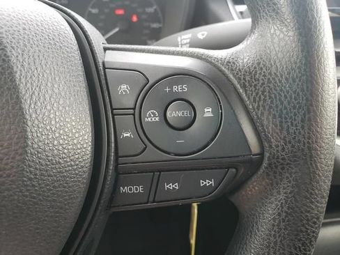 Used 2024 Toyota Corolla LE FWD image 17