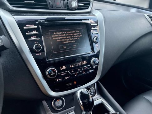 Used 2020 Nissan Murano SV w/ Premium Package AWD/4WD image 10