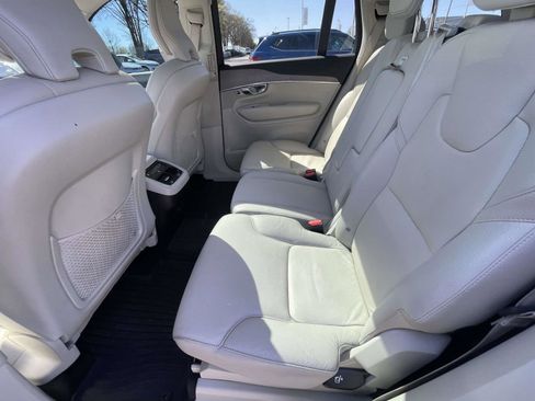 Used 2023 Volvo XC90 B6 Core w/ Protection Package Premier image 11
