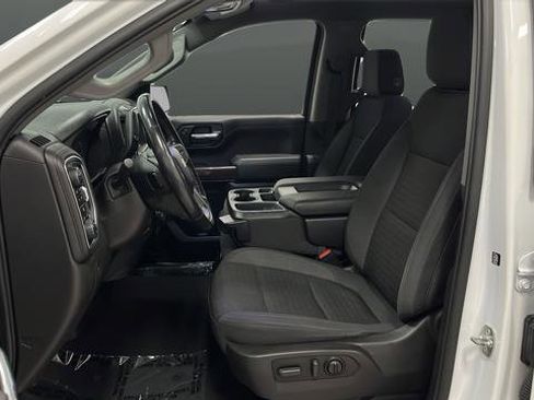 Used 2022 Chevrolet Silverado 1500 LT image 9