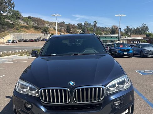 Used 2018 BMW X5 sDrive35i w/ Premium Package image 2