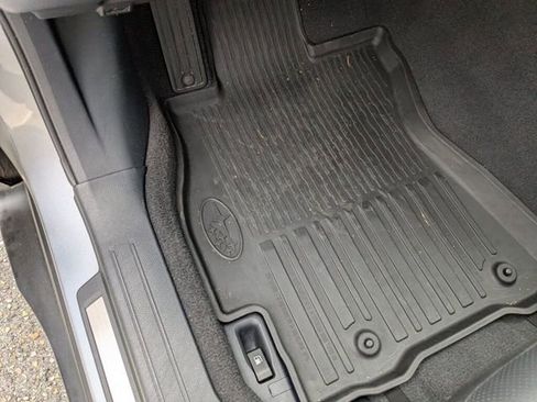 Used 2019 Subaru Outback 3.6R Limited image 29