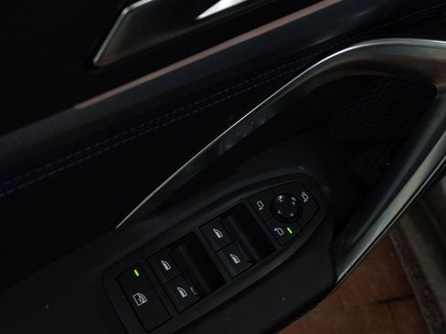 Used 2025 BMW X1 xDrive28i w/ Technology Package image 11