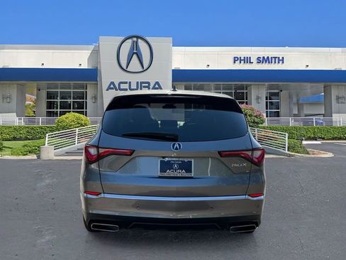 Certified 2024 Acura MDX FWD w/ Technology Package image 6