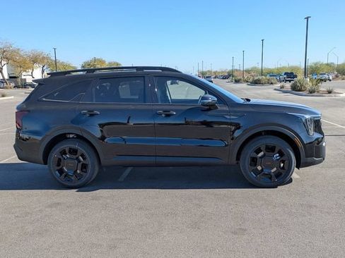 Certified 2025 Kia Sorento X-Line EX AWD/4WD image 6