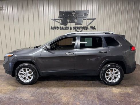 Used 2015 Jeep Cherokee Latitude w/ Trailer Tow Group image 3