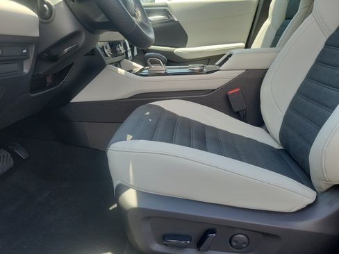 New 2026 Mitsubishi Outlander SE FWD image 22