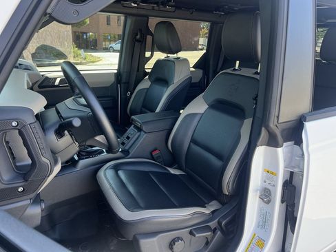 New 2026 Ford Bronco Big Bend w/ Black Diamond Package AWD/4WD image 15