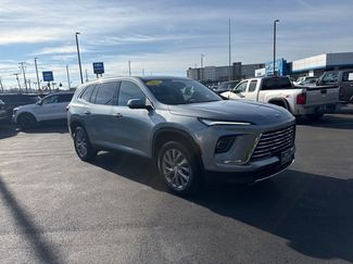 Used 2025 Buick Enclave Preferred video 1