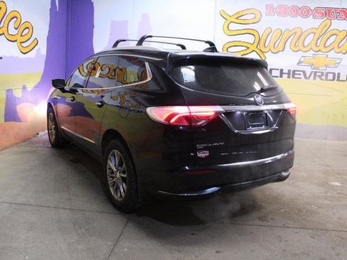 Used 2022 Buick Enclave Avenir image 6
