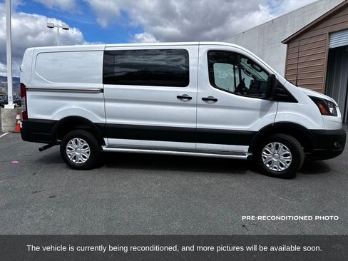 Used 2025 Ford Transit 250 Low Roof w/ Exterior Upgrade Package RWD image 4