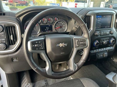 Used 2022 Chevrolet Silverado 1500 RST w/ Safety Package image 11
