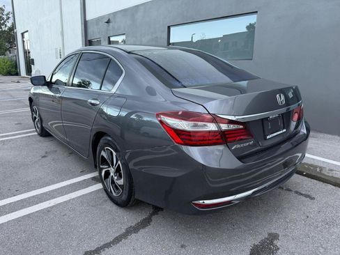 Used 2017 Honda Accord LX image 8