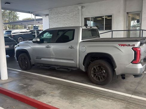 Used 2026 Toyota Tundra Platinum w/ TRD Off-Road Package AWD/4WD image 5
