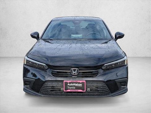 Used 2023 Honda Civic Sport image 2