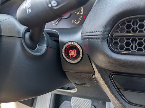 Used 2024 Honda HR-V LX image 29