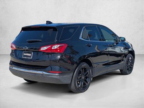 Used 2020 Chevrolet Equinox LT w/ Midnight Edition AWD/4WD image 5