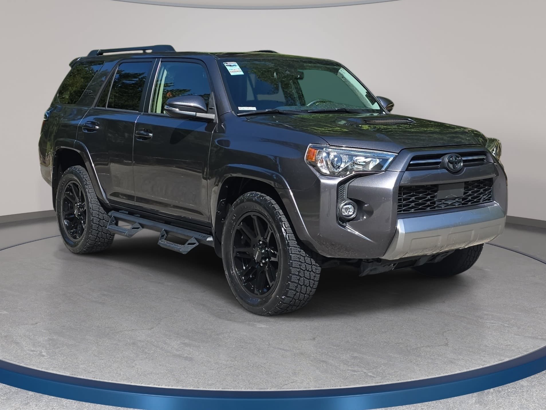 Used 2022 Toyota 4Runner TRD Off-Road Premium w/ Moonroof Package AWD/4WD image 3