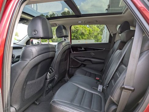 Used 2020 Kia Sorento SX AWD/4WD image 13
