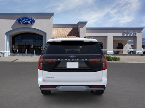 New 2025 Ford Expedition Platinum w/ Driver's Package image 5
